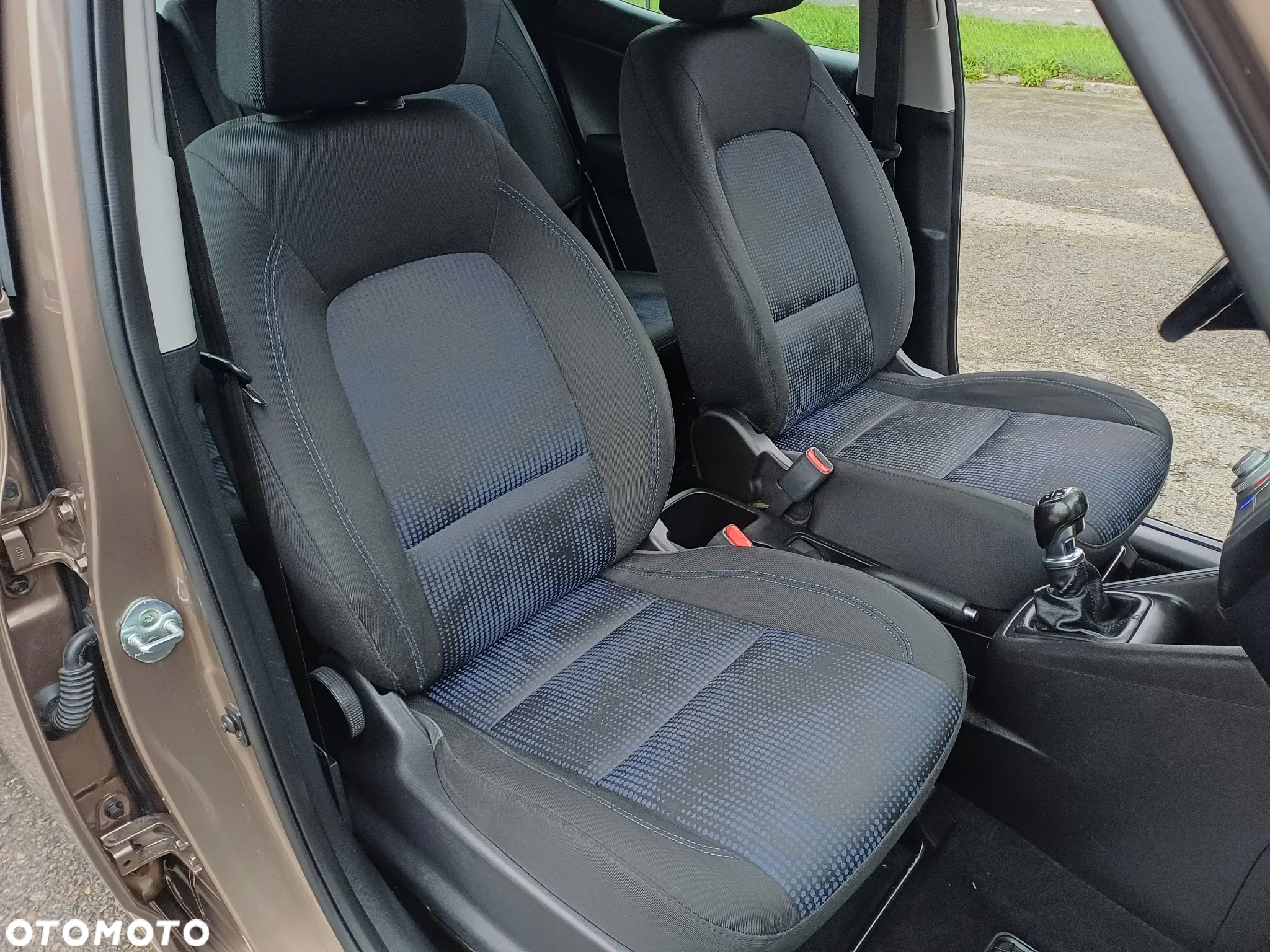 Hyundai ix20 1.4 Classic - 24