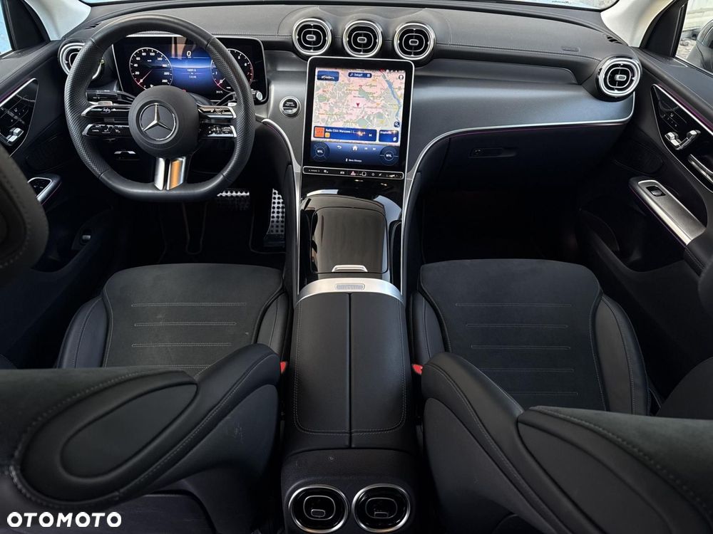 Mercedes-Benz GLC - 18