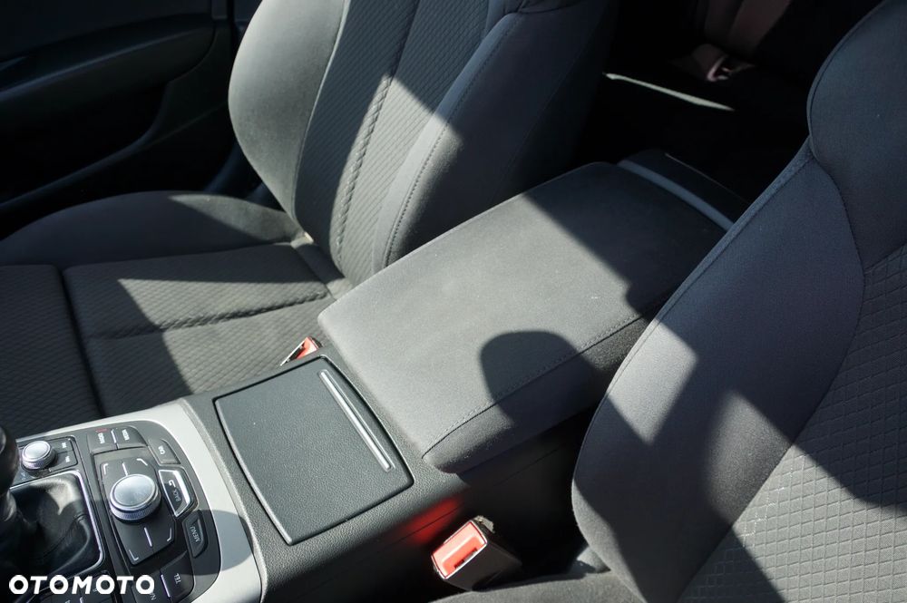 Audi A6 Avant - 22