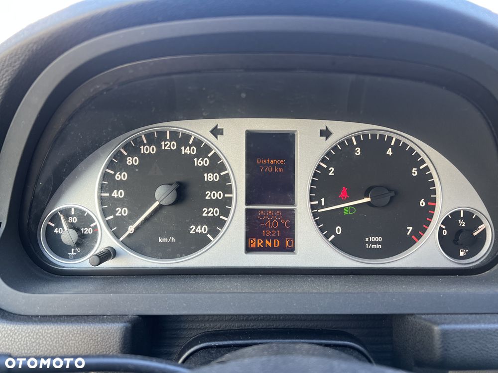 Mercedes-Benz Klasa B 200 Autotronic - 21