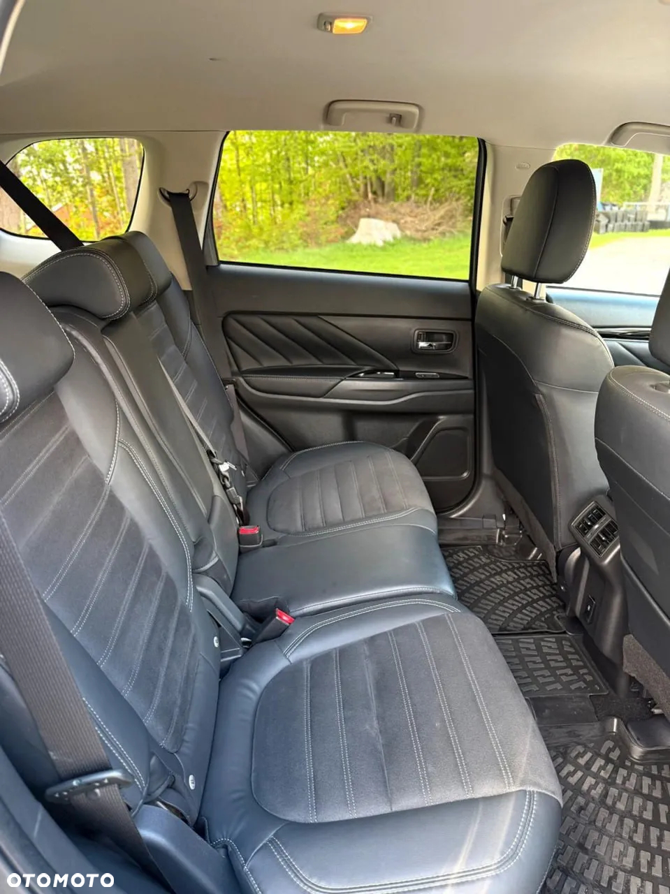 Mitsubishi Outlander PHEV Instyle - 18