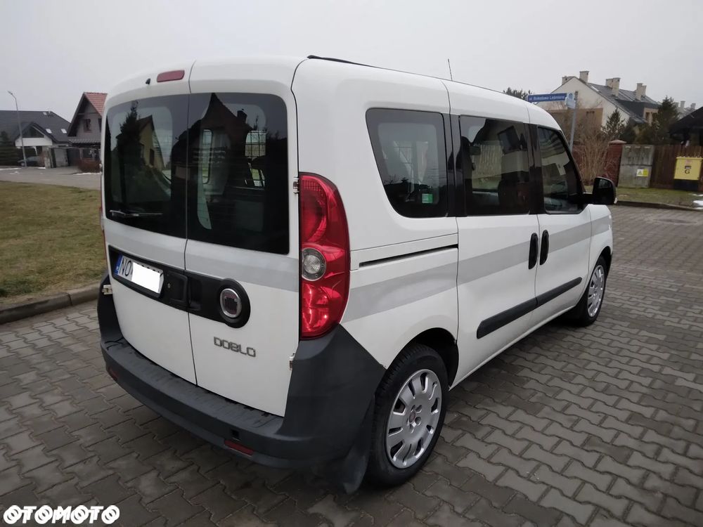 Fiat Doblo 1.4 16V Active - 6
