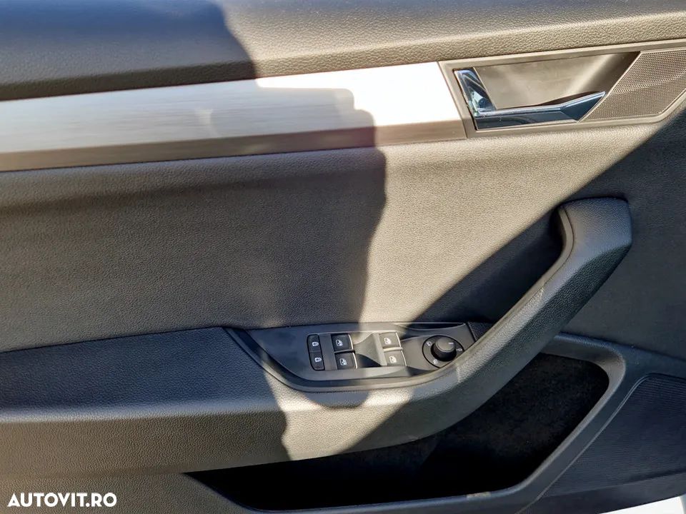 Skoda Superb 2.0 TDI DSG 4X4 Style - 16