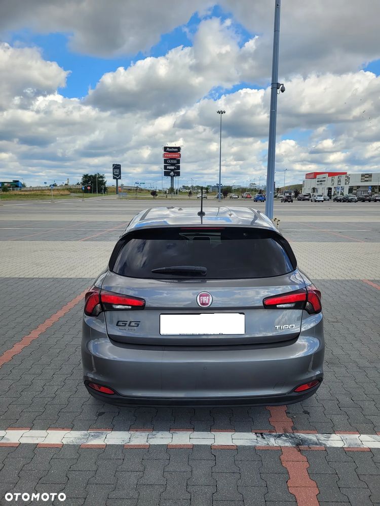 Fiat Tipo 1.4 T-Jet 16v Lounge EU6d - 2