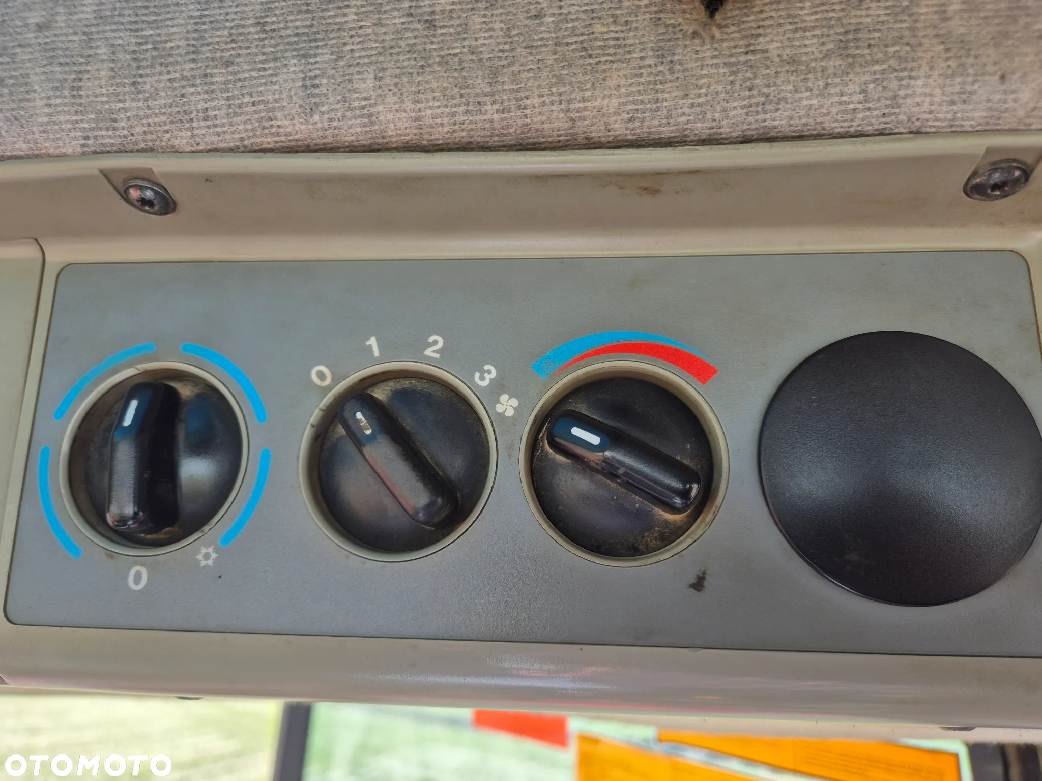 Massey Ferguson 6140 Cena Brutto 90 koni Pełna Pakiet Tur Łyżka dodatkowo koła wąskie 6130 MF  6150 - 26