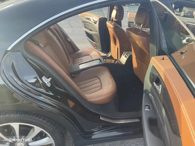 Mercedes-Benz CLS 220 - 5