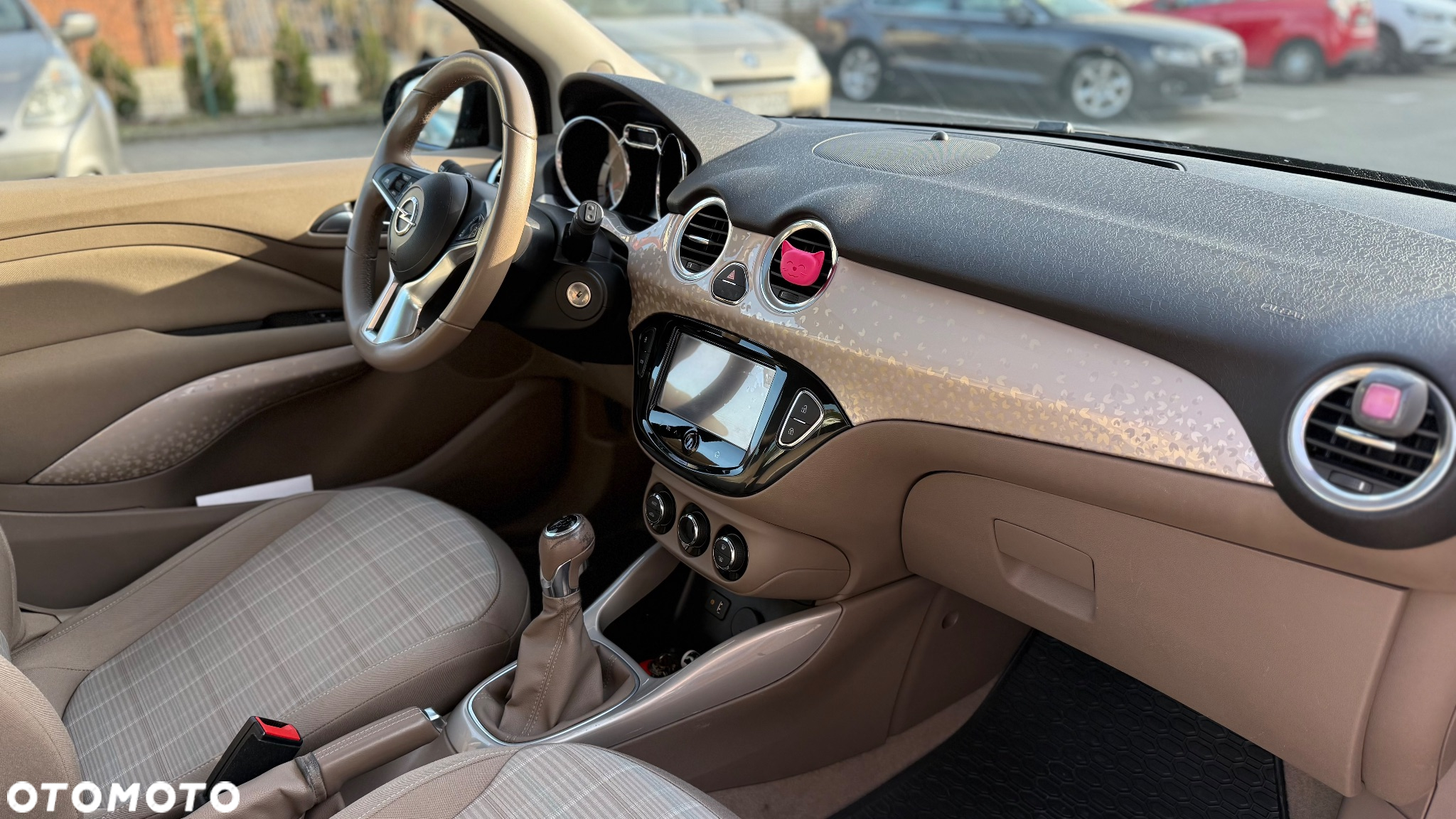 Opel Adam 1.4 Glam - 11