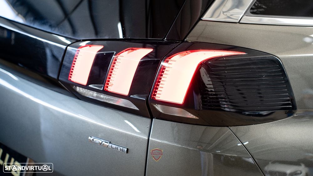 Peugeot 5008 1.5 BlueHDi GT EAT8 - 13