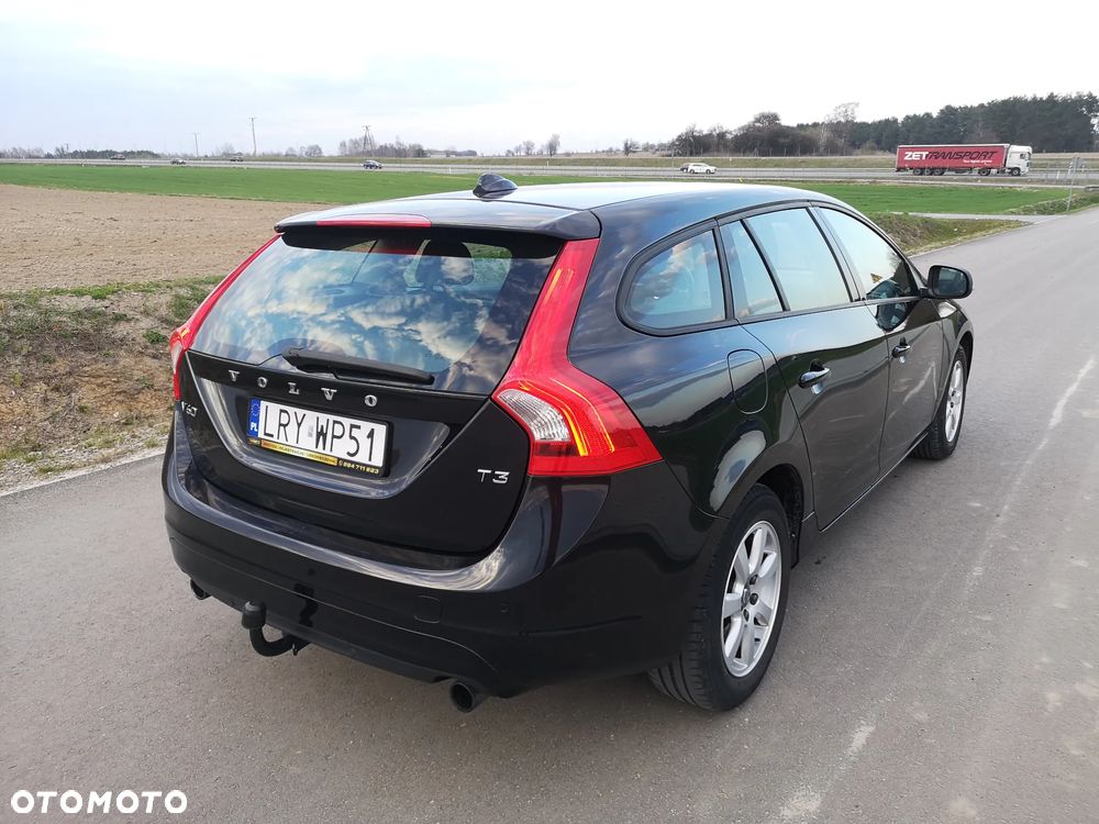Volvo V60 T3 - 11