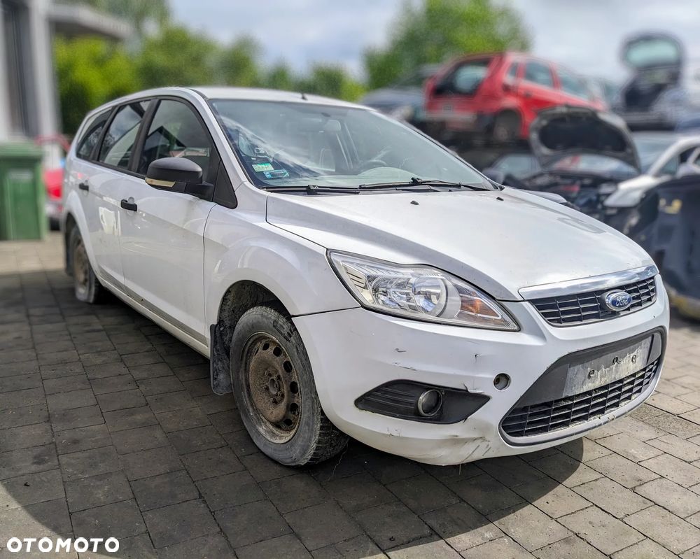 FORD FOCUS 1.6 KOMBI 2009 na części - 3