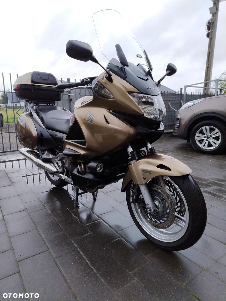 Honda Deauville - 16