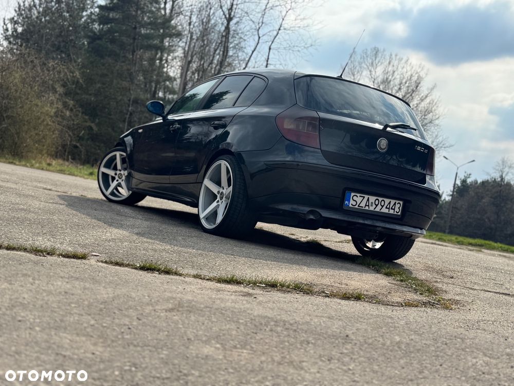 BMW Seria 1 120d DPF - 15