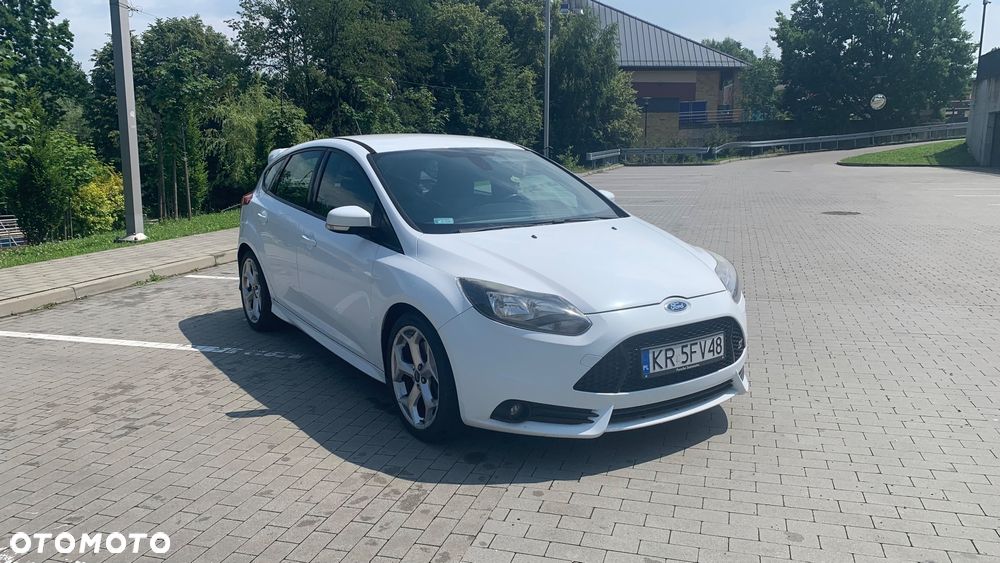 Ford Focus 2.0 EcoBoost ST - 2