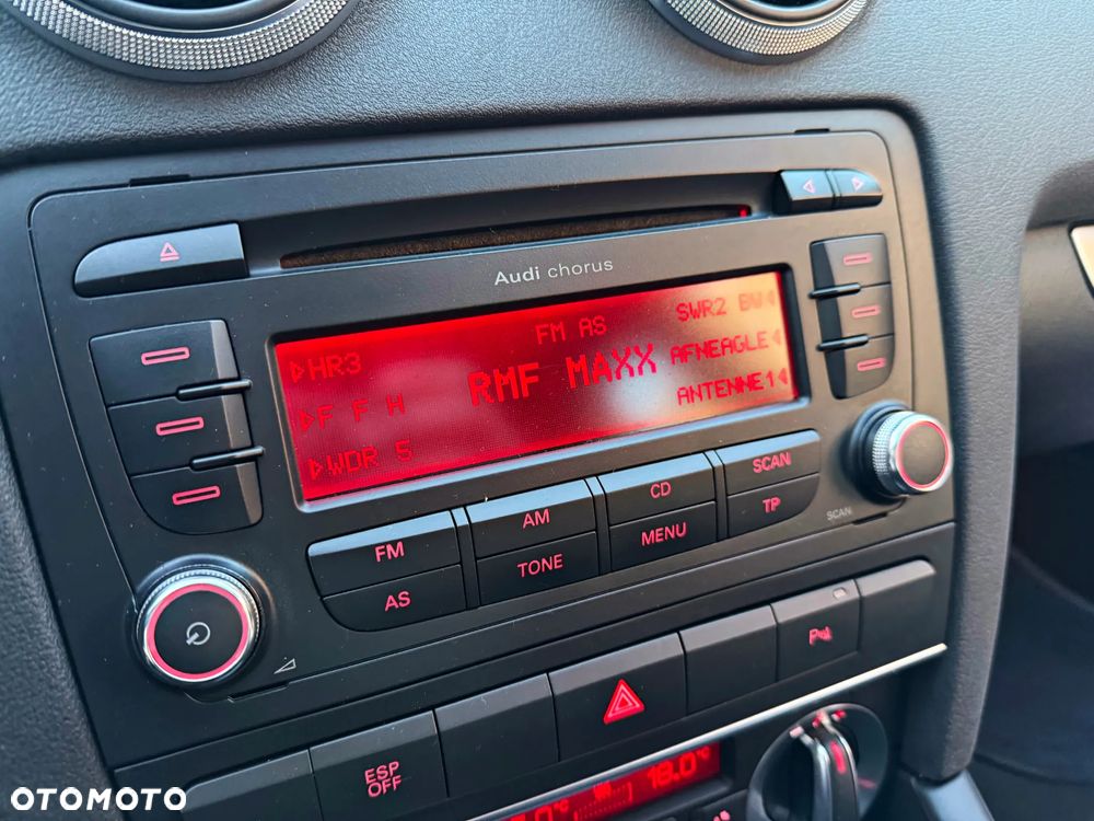 Audi A3 Sportback 1.6 Attraction - 25