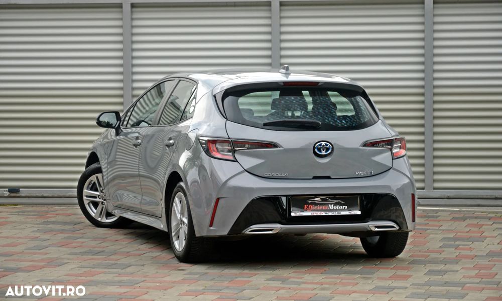 Toyota Corolla - 3
