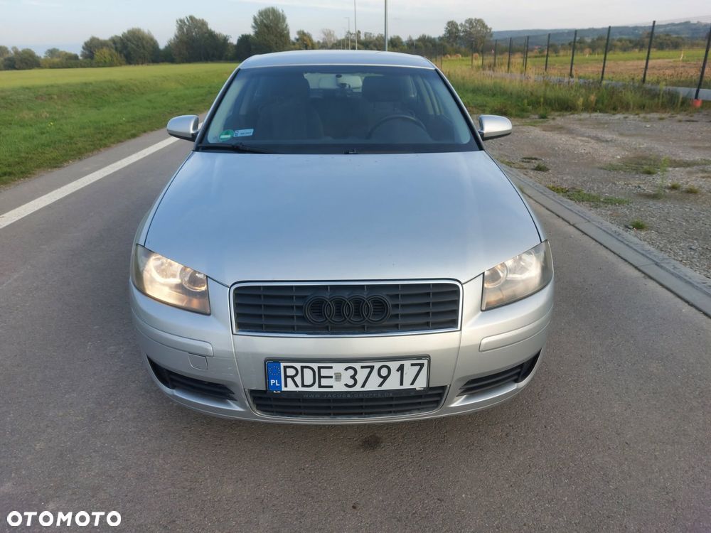 Audi A3 3-drzwiowe 1.6 Ambiente - 7