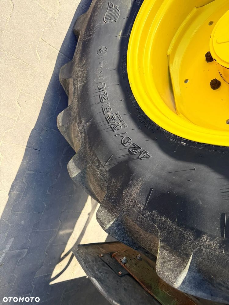 John Deere 6400 - 23