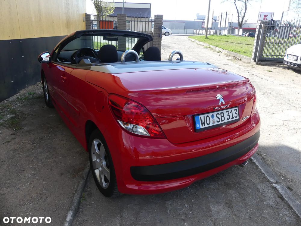 Peugeot 207 CC - 13