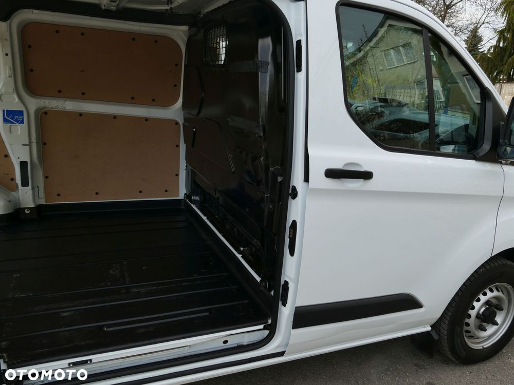 Ford Transit - 19
