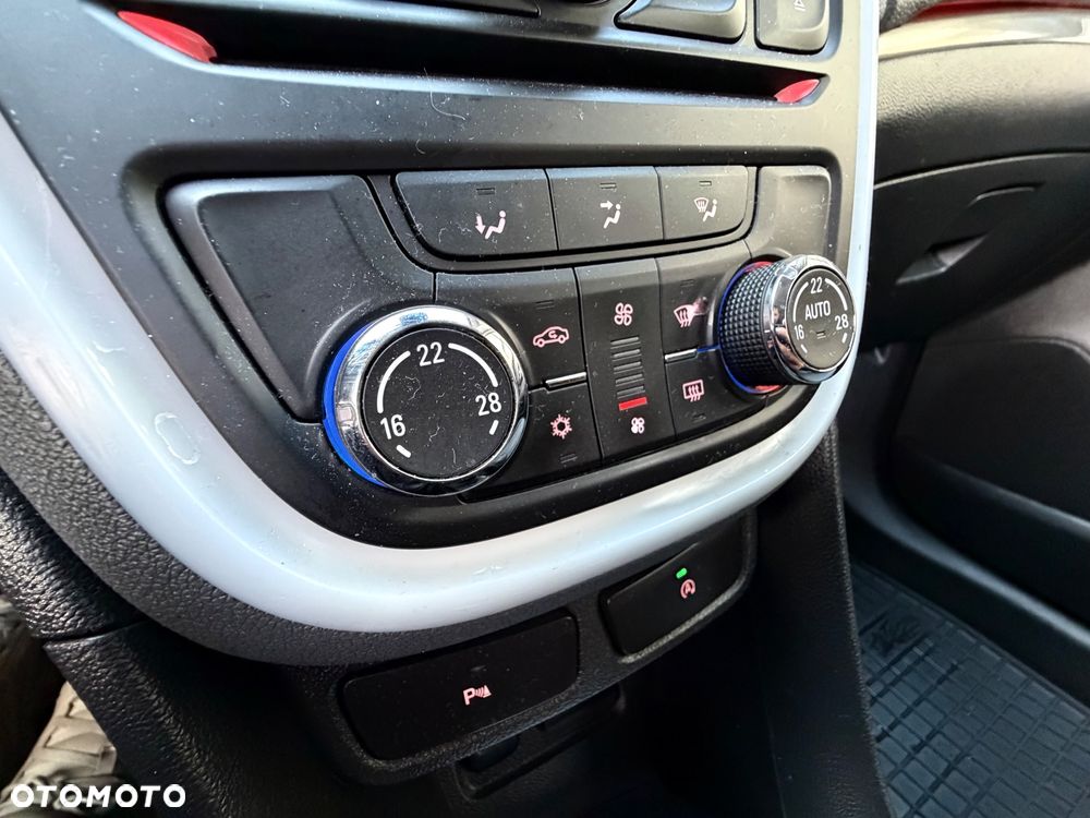 Opel Mokka 1.7 CDTI Cosmo S&S - 36