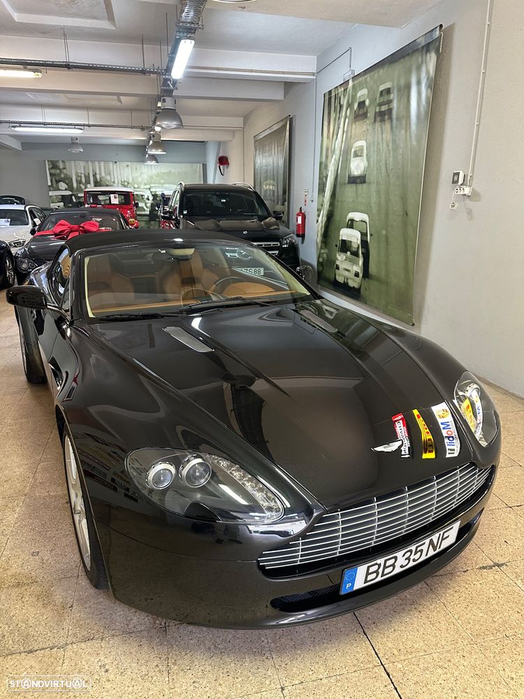 Aston Martin Vantage Roadster - 20