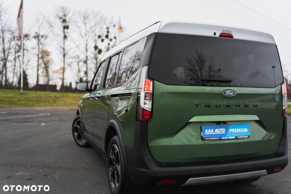 Ford Tourneo Courier - 16