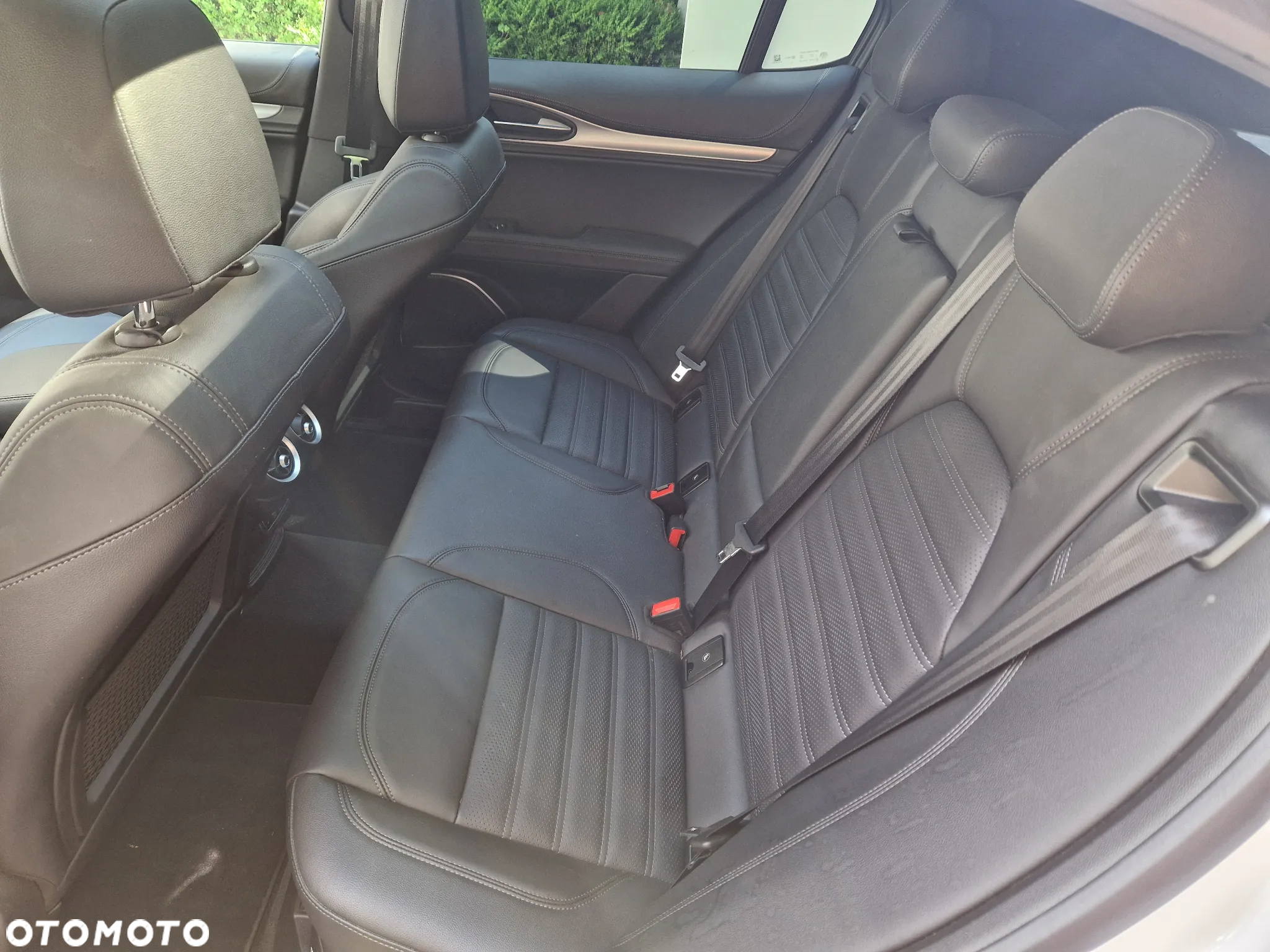 Alfa Romeo Stelvio 2.0 Turbo 16V AT8-Q4 Veloce - 14