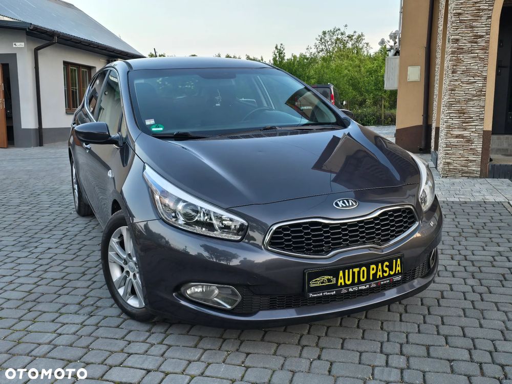 Kia Ceed 1.6 GDI Vision - 8