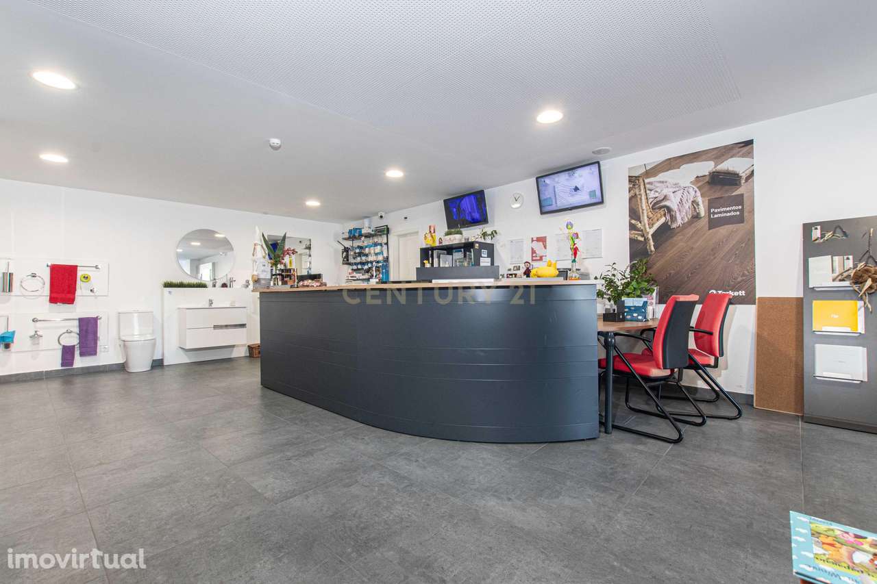 Loja em Campolide, Lisboa - 160m² - Grande imagem: 3/24