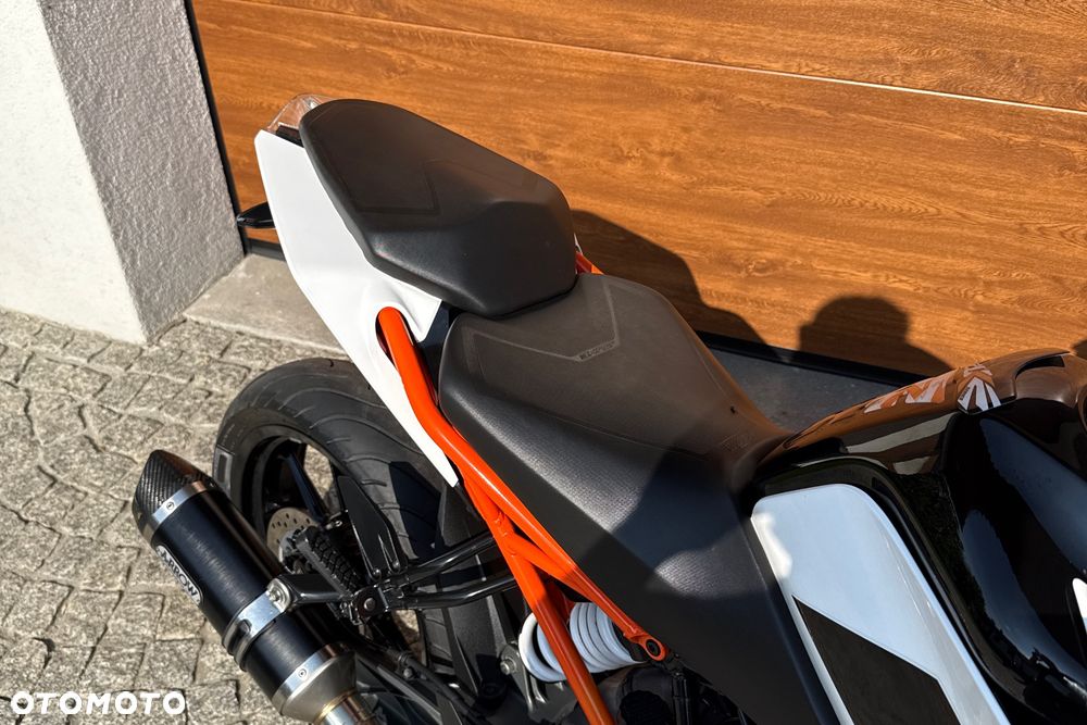 KTM Duke 125 - 12