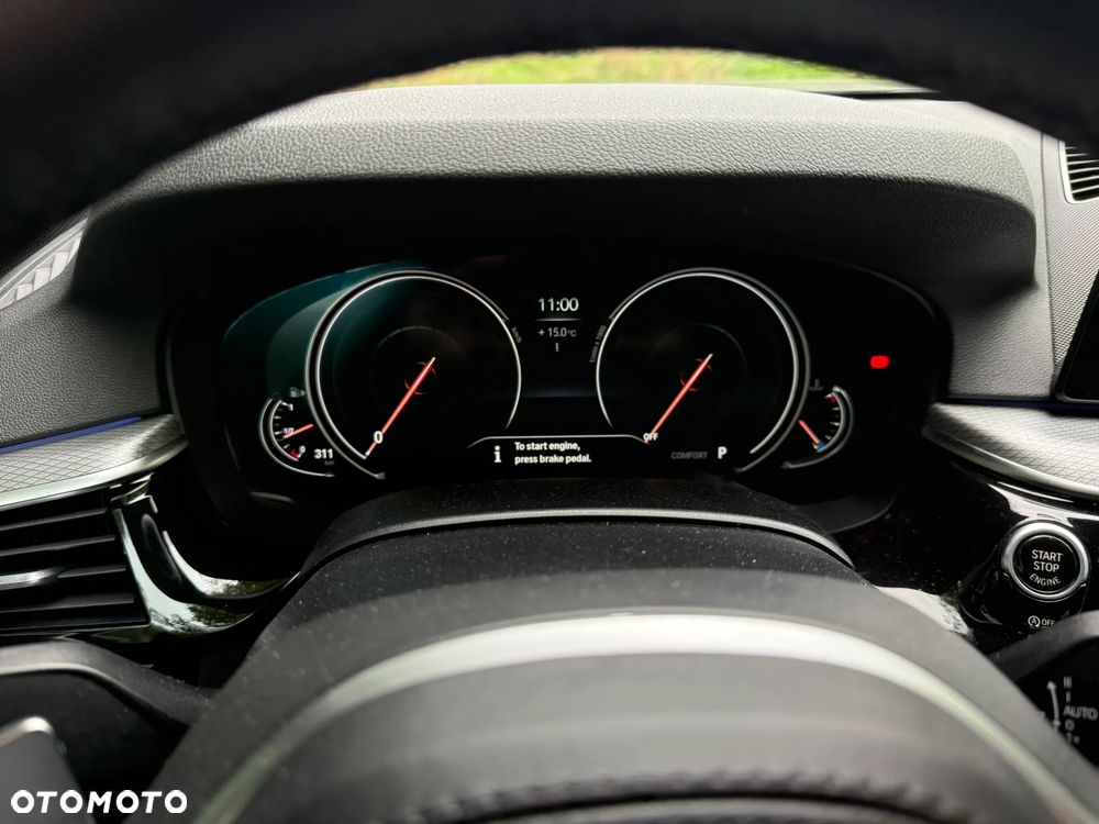 BMW Seria 5 - 16