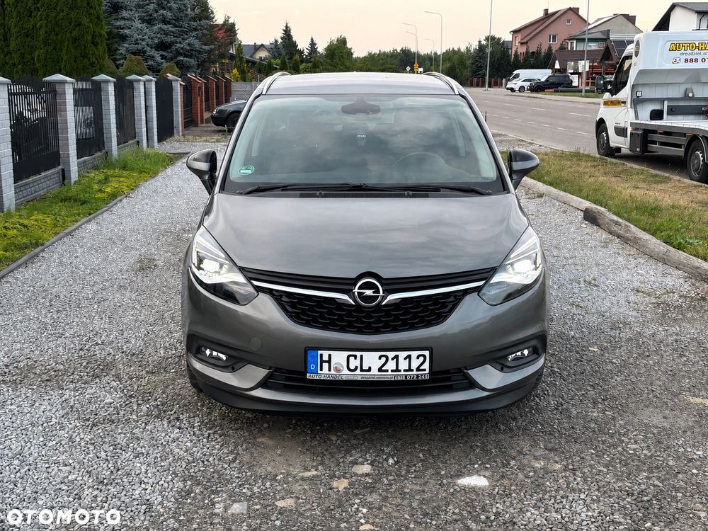 Opel Zafira - 3