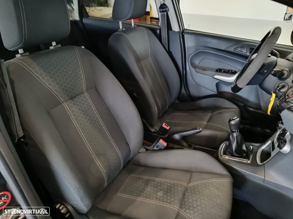 Ford Fiesta 1.6 TDCI ECOnetic - 16