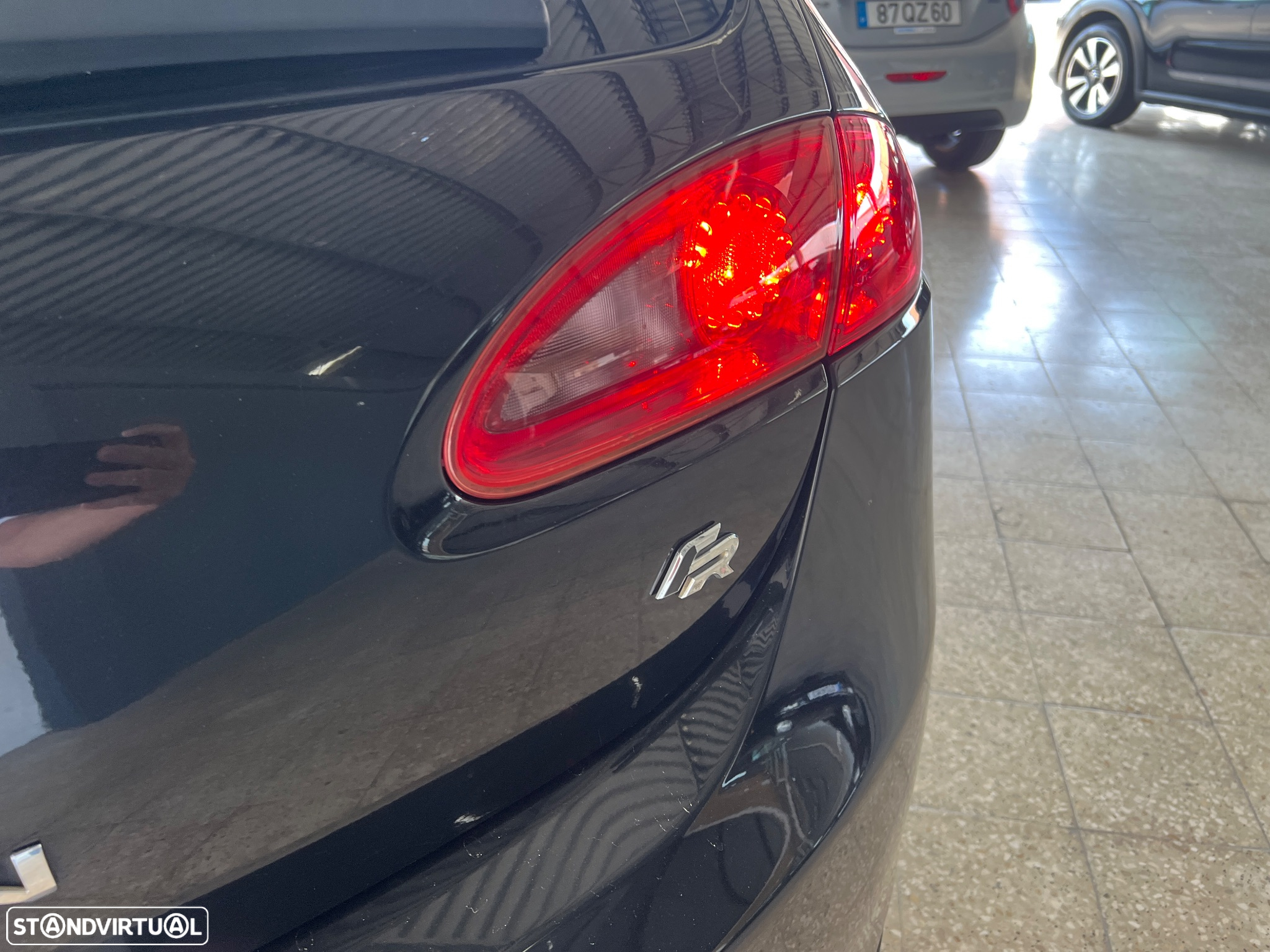 SEAT Leon 2.0 TDI FR 18 Tiago Monteiro - 7