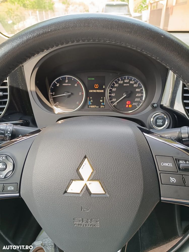 MITSUBISHI Outlander 2016 — imagine 13