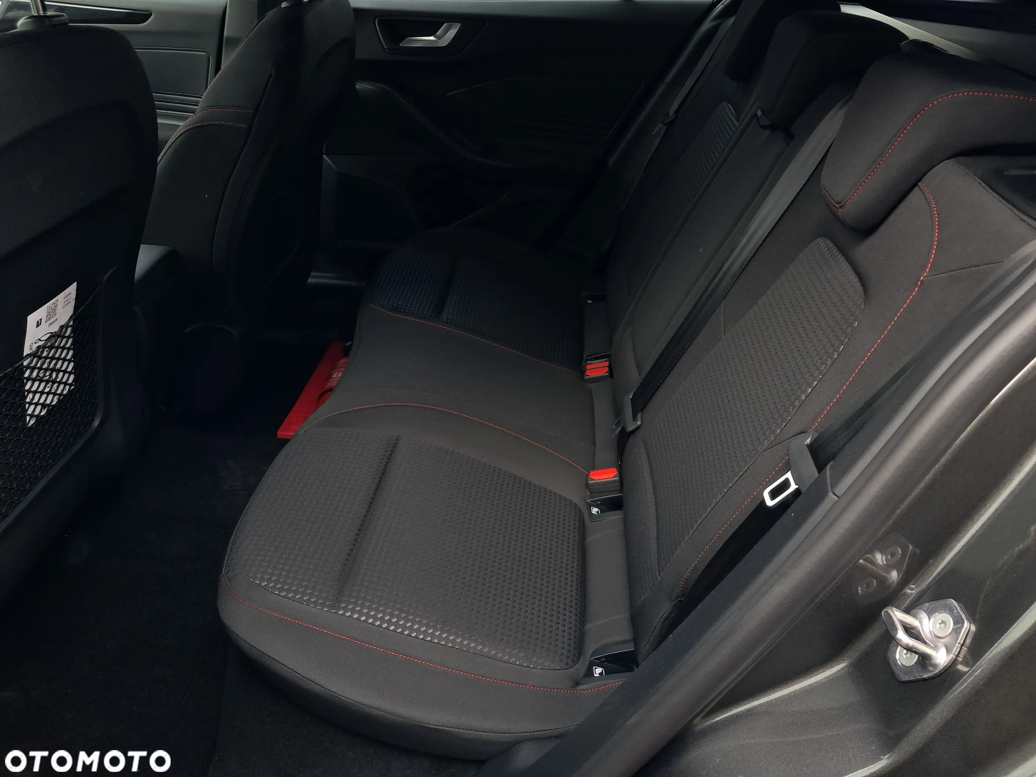 Ford Focus 1.0 EcoBoost mHEV ST-Line X - 21