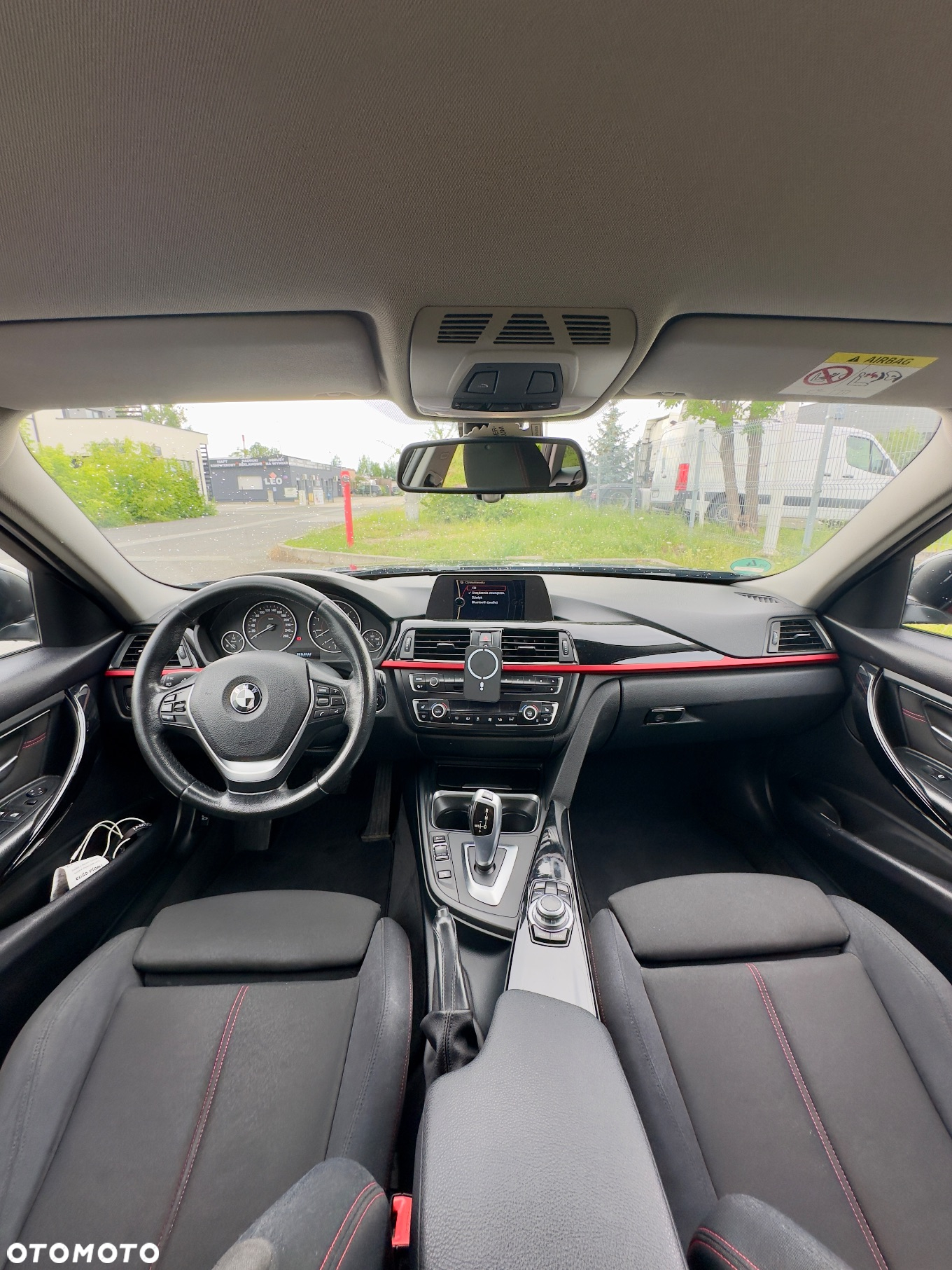 BMW Seria 3 318d Touring Sport Line - 8