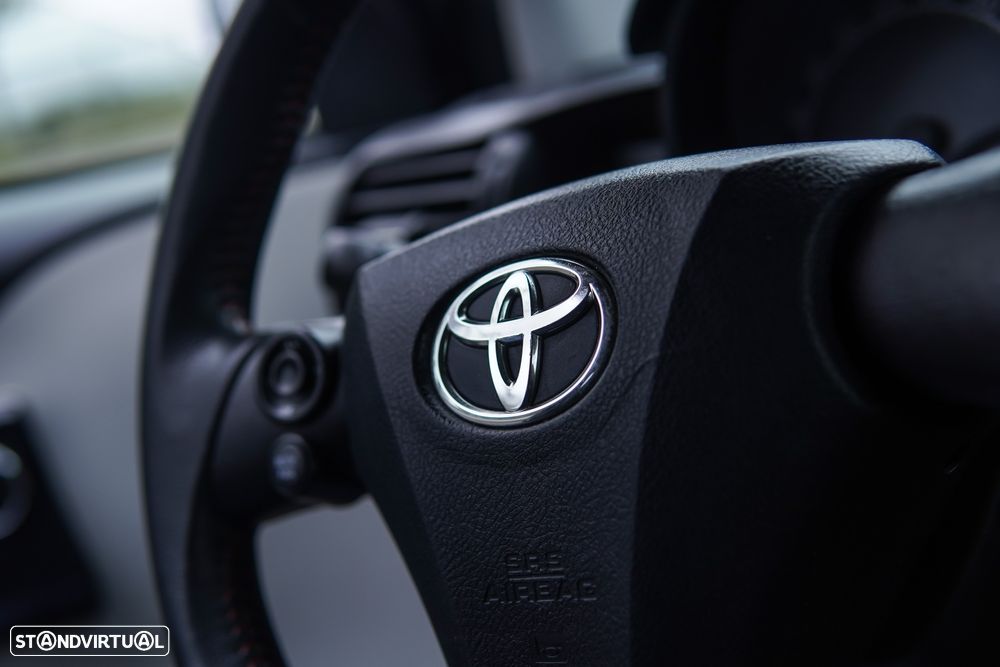 Toyota iQ 1.0 VVT-i 2 MultiDrive EP+NAVI+Bluetooth - 49