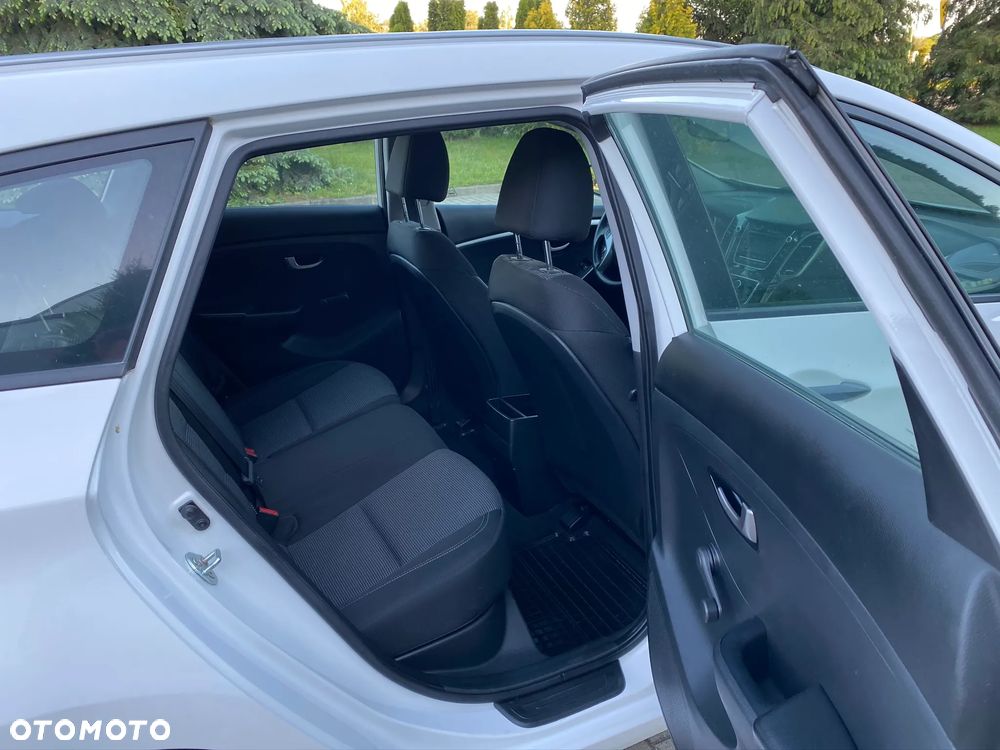 Hyundai i30 - 34