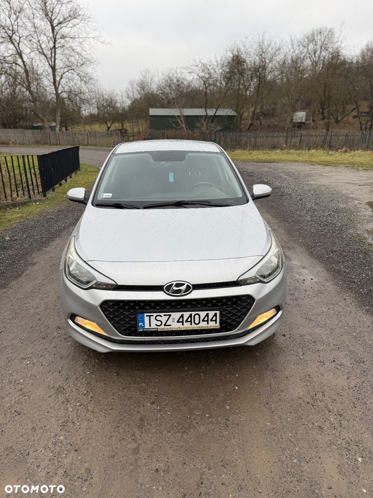 Hyundai i20 1.2 BlueDrive Elegant - 11