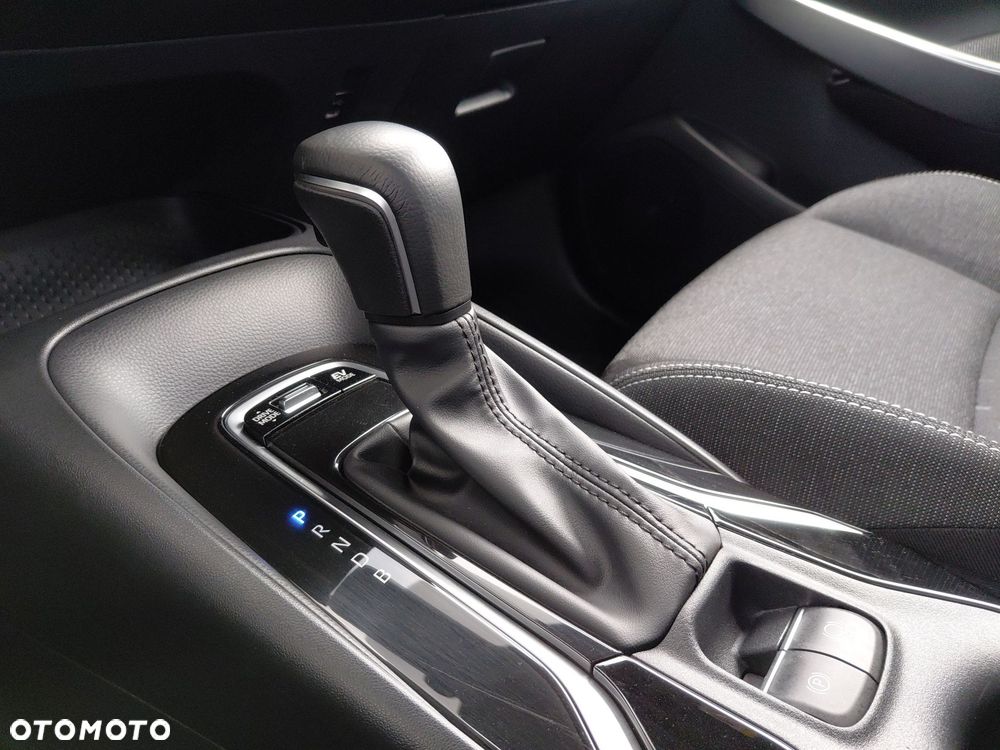 Toyota Corolla 1.8 Hybrid Comfort - 24
