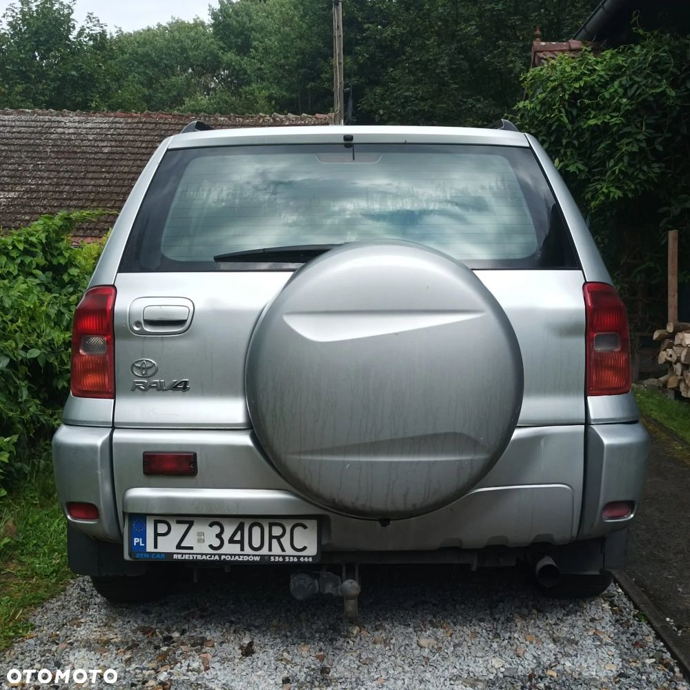 Toyota RAV4 2.0 D-4D 4x4 - 3