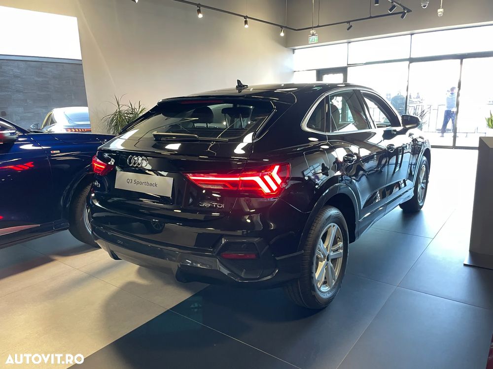 Audi Q3 Sportback 2.0 35 TDI S tronic Basic - 4