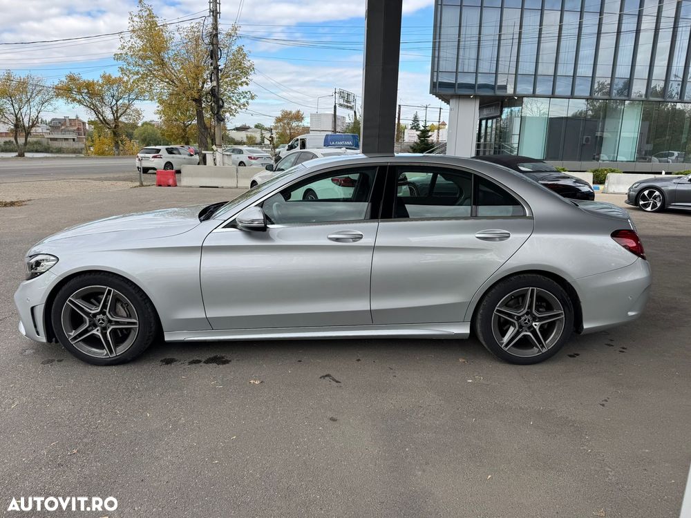 Mercedes-Benz C - 8