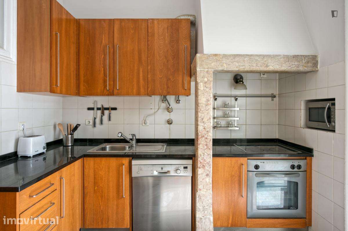 Quarto - localizado em Picoas Lisbon - Grande imagem: 5/20