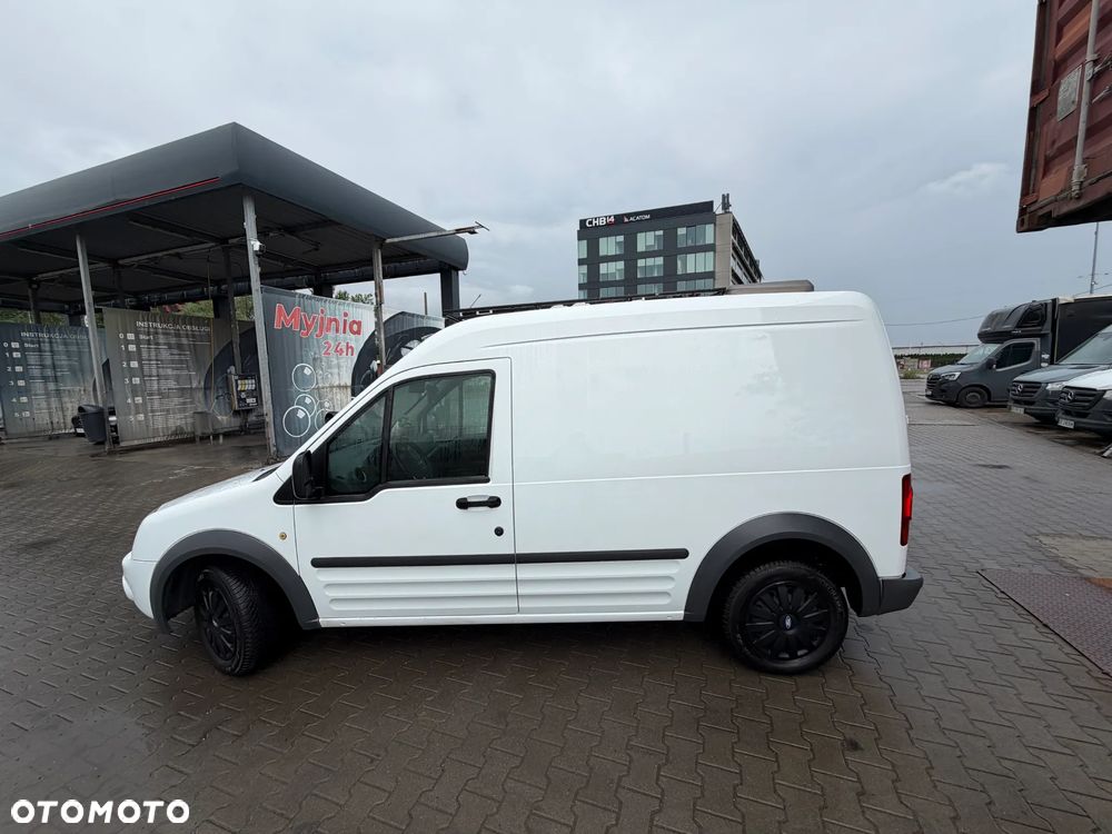 Ford Transit Connect - 11