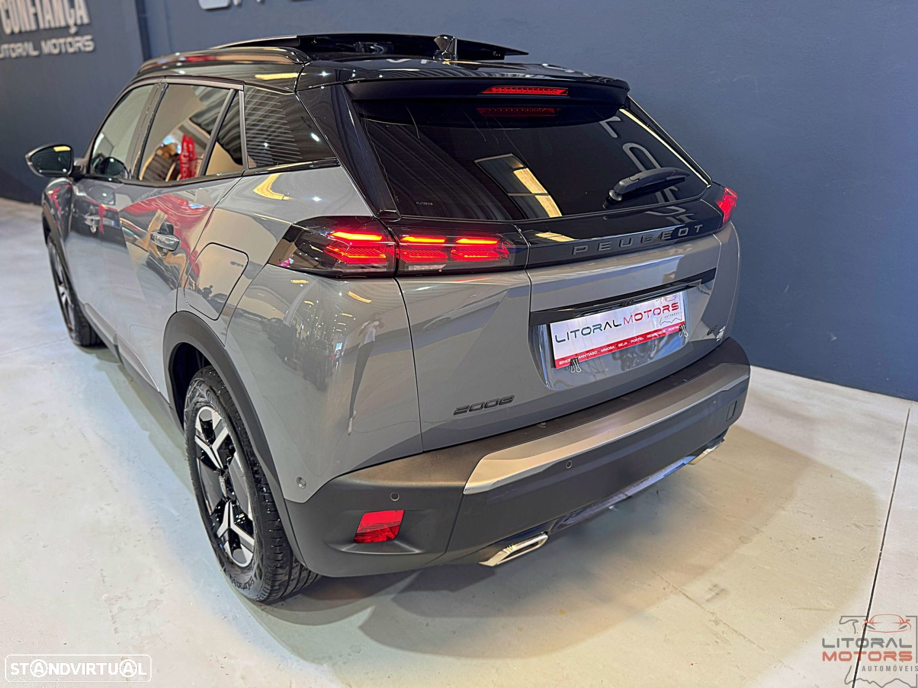 Peugeot 2008 1.2 PureTech GT EAT8 - 9