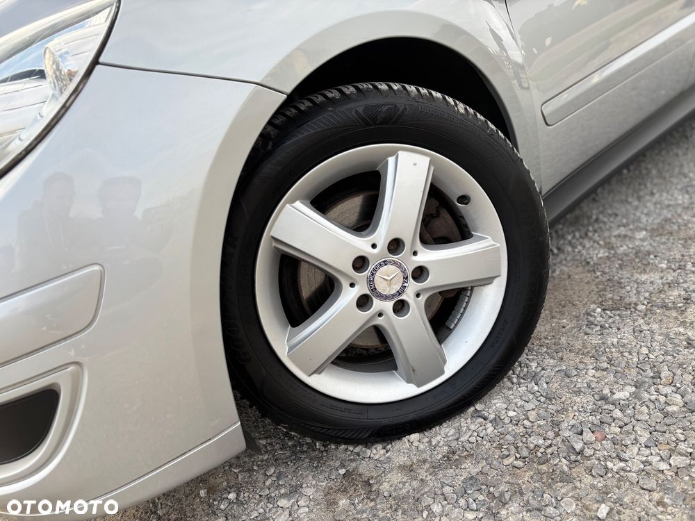 Mercedes-Benz Klasa B - 16