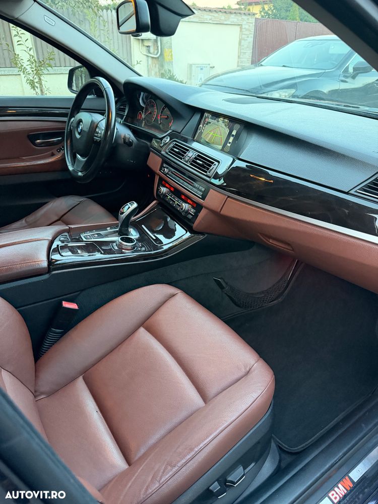 BMW Seria 5 535d xDrive - 30