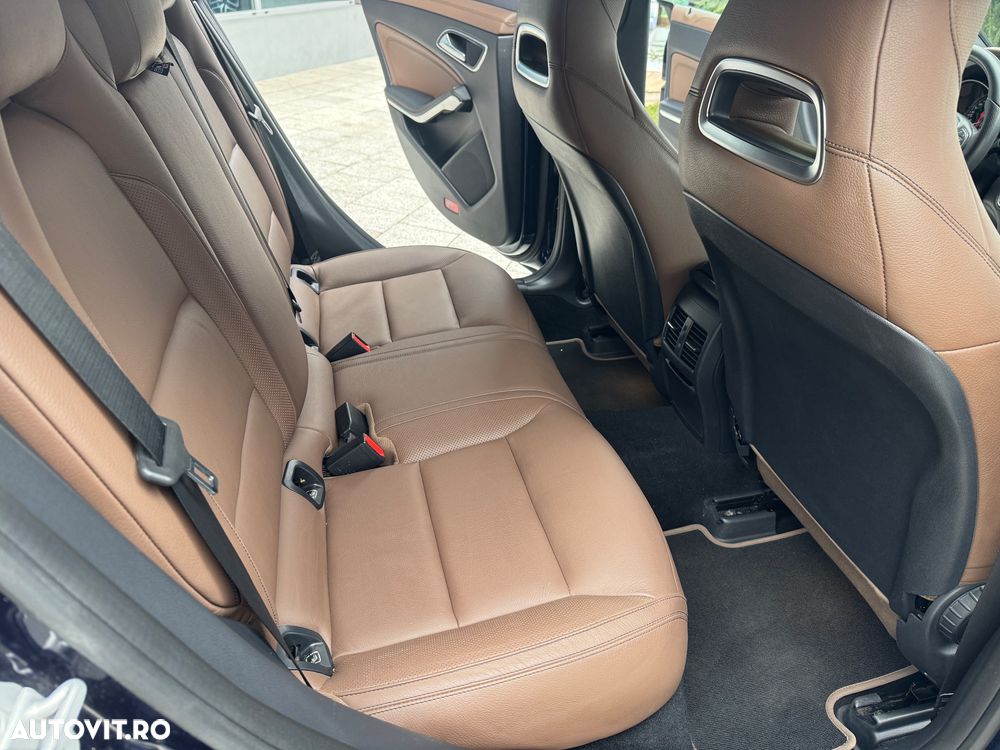 Mercedes-Benz CLA 200 7G-DCT - 25